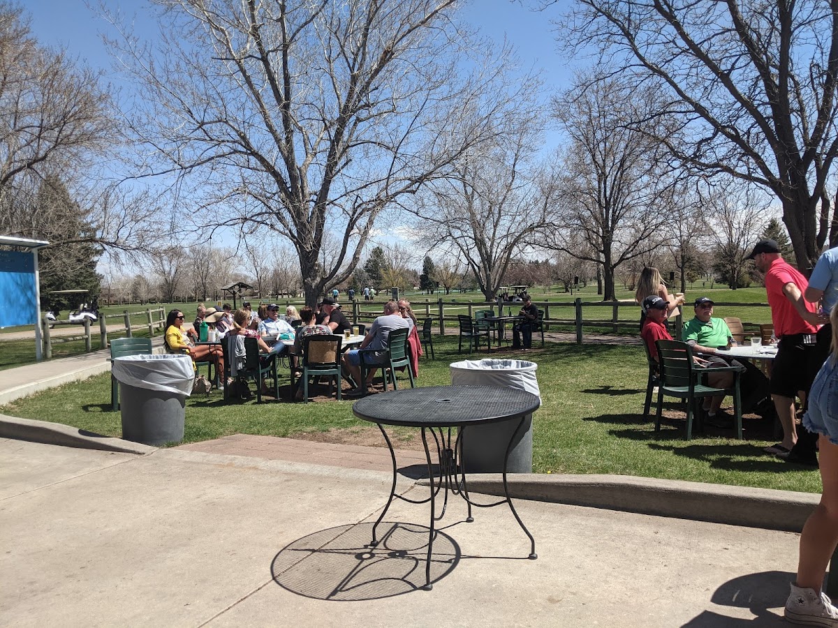 Bogey's Pub & Grille